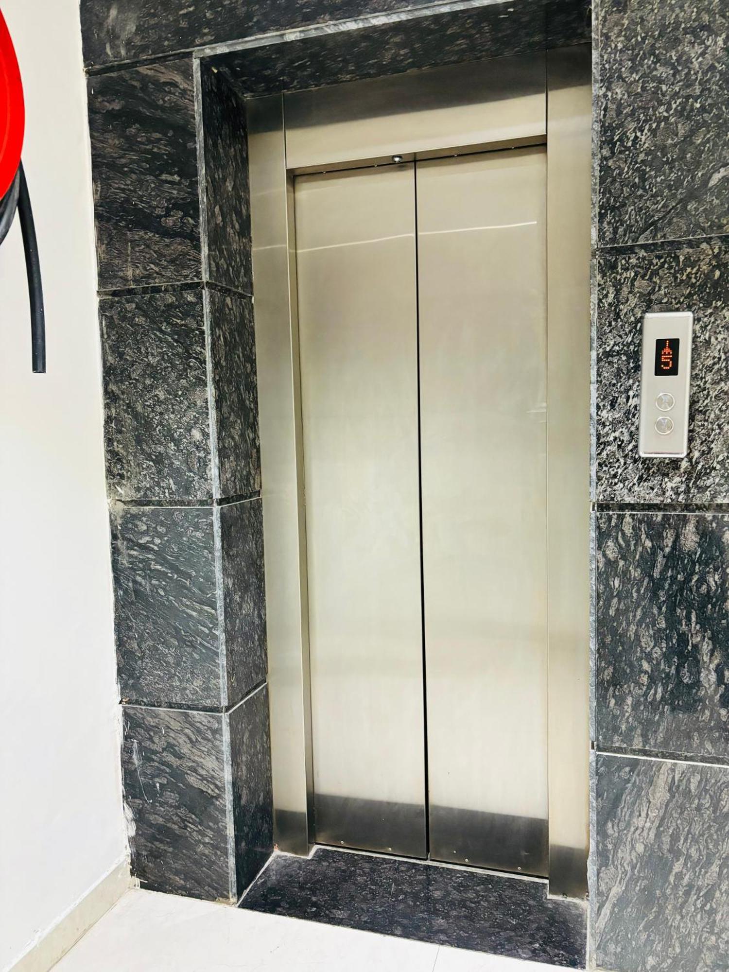 Hotel Northview Park By Lycoris !! Top Rated & Most Awarded Property In Tricity Zirakpur Exterior foto